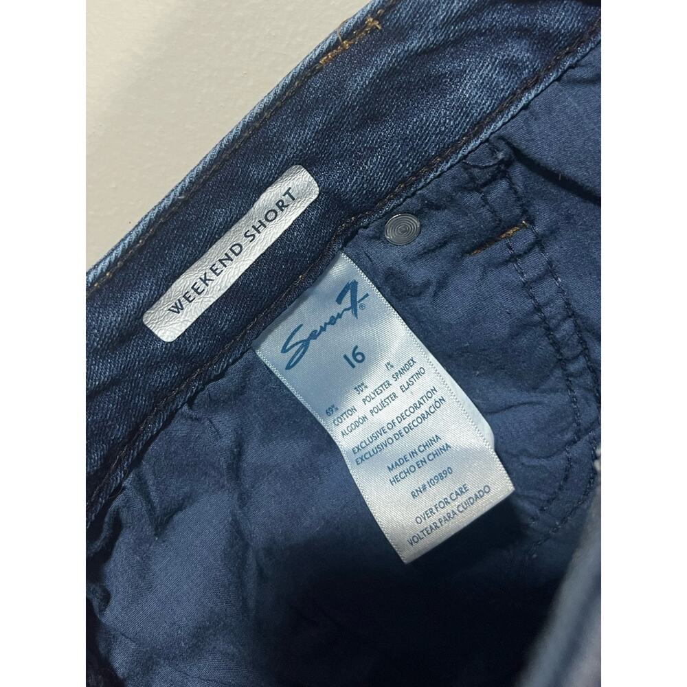 Seven7 Dark Blue Distressed Weekend Denim Shorts Size 16 - Picture 5 of 5